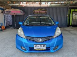 honda jazz ปี2012 ราคา239,000 บาท